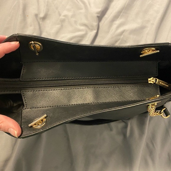 Michael Kors Purse & Wallet Bundle - Picture 6 of 16